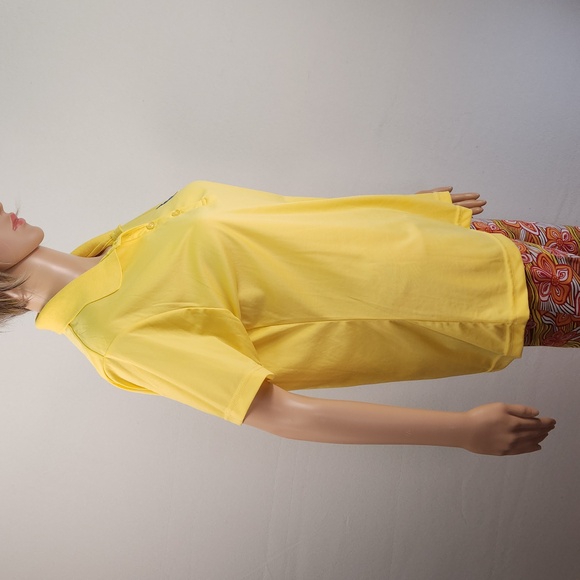 Paragon yellow Golf Polo, Ladies Size L, Made in Guatemala, 4 button crew neck - Picture 7 of 17